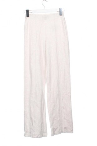 Dámské kalhoty  Pull&Bear, Velikost XXS, Barva Vícebarevné, Cena  269,00 Kč