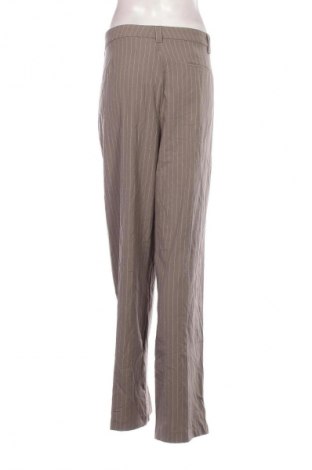 Pantaloni de femei Pull&Bear, Mărime XXL, Culoare Multicolor, Preț 104,99 Lei