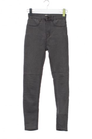 Damenhose Pull&Bear, Größe XXS, Farbe Grau, Preis 10,99 €