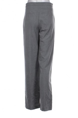 Pantaloni de femei Pull&Bear, Mărime S, Culoare Gri, Preț 145,99 Lei