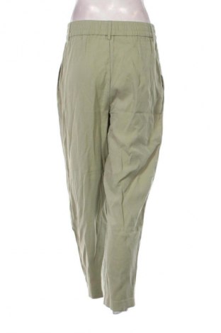 Pantaloni de femei Reserved, Mărime M, Culoare Verde, Preț 64,99 Lei