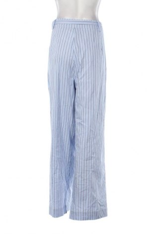 Дамски панталон Reserved, Размер XXL, Цвят Многоцветен, Цена 46,00 лв.