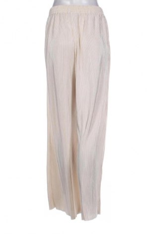 Pantaloni de femei Reserved, Mărime S, Culoare Ecru, Preț 53,99 Lei