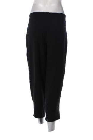 Dámské kalhoty  Riani, Velikost L, Barva Černá, Cena  1 079,00 Kč