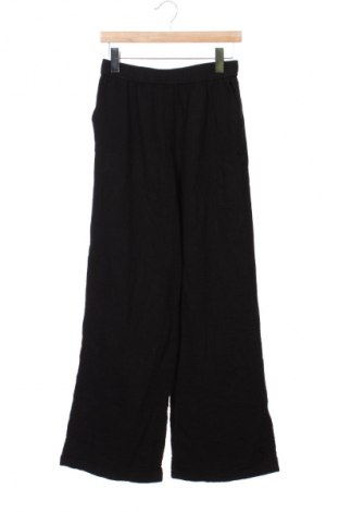 Γυναικείο παντελόνι Stradivarius, Μέγεθος S, Χρώμα Μαύρο, Τιμή 28,99 €