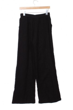 Γυναικείο παντελόνι Stradivarius, Μέγεθος S, Χρώμα Μαύρο, Τιμή 28,99 €