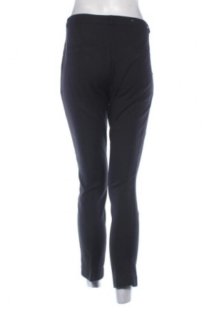 Damenhose Stradivarius, Größe XL, Farbe Schwarz, Preis 15,00 €