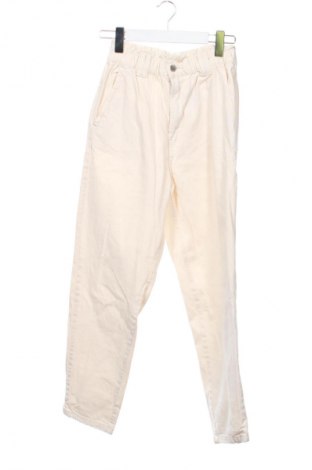 Damenhose Stradivarius, Größe XS, Farbe Ecru, Preis 14,83 €