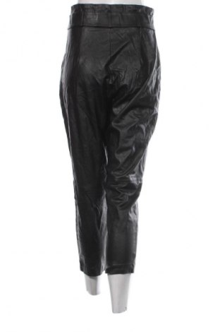 Dámské kalhoty  Stradivarius, Velikost M, Barva Černá, Cena  249,00 Kč