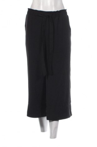 Damskie spodnie Stradivarius, Rozmiar L, Kolor Czarny, Cena 46,99 zł