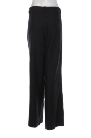 Дамски панталон Stradivarius, Размер L, Цвят Черен, Цена 16,99 лв.