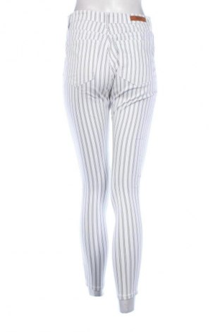 Dámské kalhoty  Stradivarius, Velikost M, Barva Vícebarevné, Cena  501,00 Kč