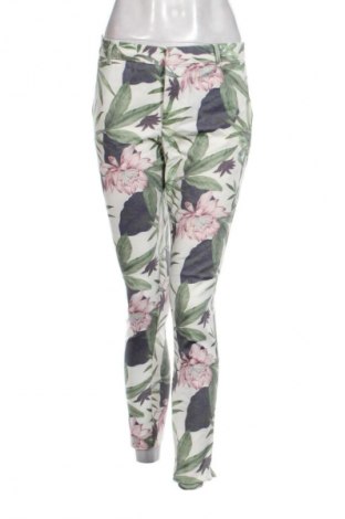 Dámské kalhoty  Stradivarius, Velikost M, Barva Vícebarevné, Cena  299,00 Kč