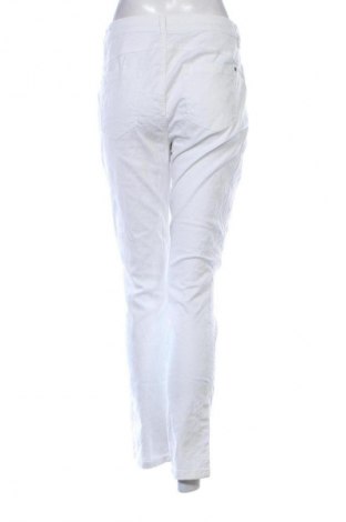 Γυναικείο παντελόνι Street One, Μέγεθος XL, Χρώμα Λευκό, Τιμή 20,99 €