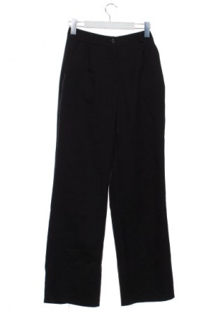 Дамски панталон Trendyol, Размер XS, Цвят Черен, Цена 41,06 лв.