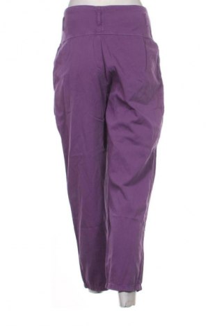 Damskie spodnie Trendyol, Rozmiar M, Kolor Fioletowy, Cena 94,38 zł