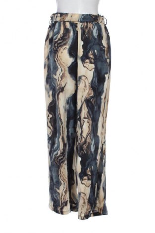 Дамски панталон Unbranded, Размер M, Цвят Многоцветен, Цена 23,99 лв.