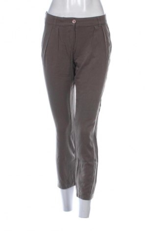 Дамски панталон Unbranded, Размер M, Цвят Сив, Цена 29,00 лв.