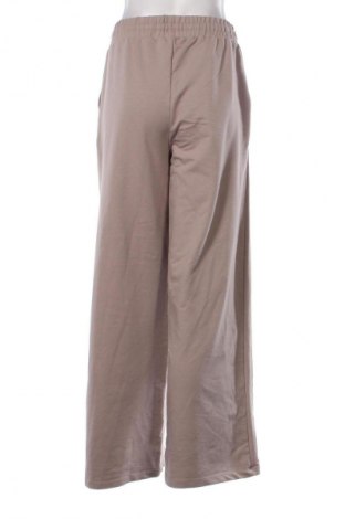 Pantaloni de femei Unbranded, Mărime M, Culoare Bej, Preț 76,00 Lei