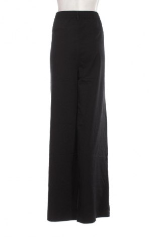 Pantaloni de femei Urban Classics, Mărime 3XL, Culoare Negru, Preț 243,99 Lei