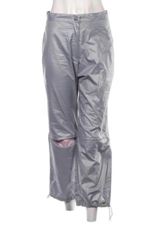 Дамски панталон Venice Beach, Размер S, Цвят Сив, Цена 39,99 лв.