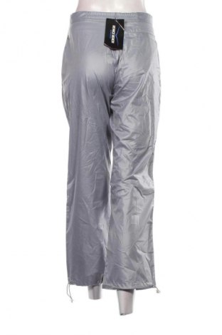 Дамски панталон Venice Beach, Размер S, Цвят Сив, Цена 39,99 лв.