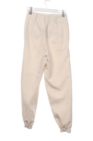 Női nadrág Vero Moda, Méret XS, Szín Ekrü
, Ár 4 229 Ft