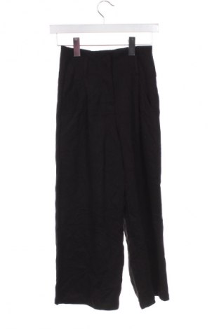 Дамски панталон Vero Moda, Размер XS, Цвят Черен, Цена 11,99 лв.