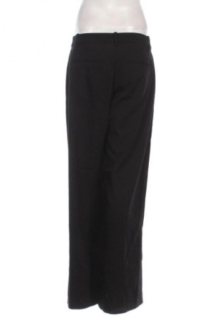 Pantaloni de femei Weekday, Mărime M, Culoare Negru, Preț 294,99 Lei