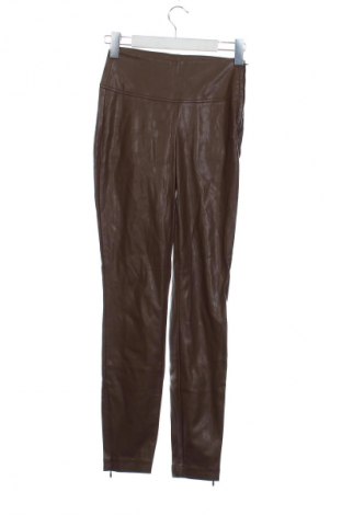 Дамски панталон Yaya, Размер XXS, Цвят Кафяв, Цена 62,56 лв.