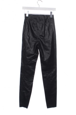 Pantaloni de femei Zara, Mărime XXS, Culoare Negru, Preț 64,99 Lei