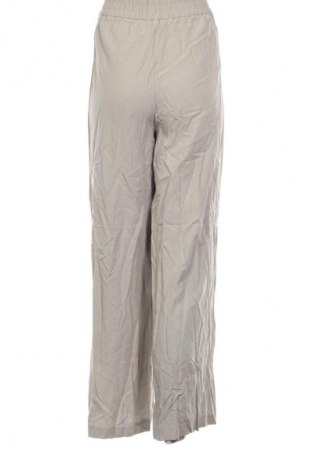 Дамски панталон Zara, Размер XL, Цвят Многоцветен, Цена 32,99 лв.