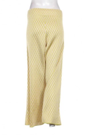 Дамски панталон Zara, Размер L, Цвят Многоцветен, Цена 20,99 лв.