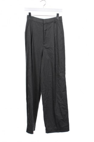 Pantaloni de femei Zara, Mărime XS, Culoare Gri, Preț 49,99 Lei