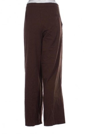 Дамски панталон Zara, Размер XL, Цвят Кафяв, Цена 22,99 лв.