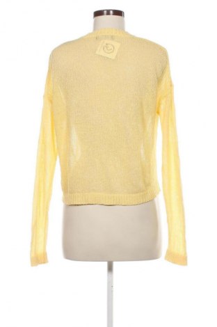 Dámský svetr Bershka, Velikost M, Barva Žlutá, Cena  367,00 Kč