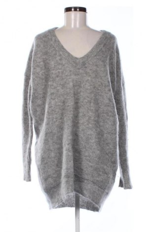 Pulover de femei By Malene Birger, Mărime L, Culoare Gri, Preț 328,99 Lei