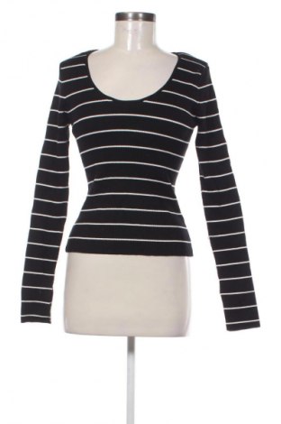 Dámský svetr H&M, Velikost L, Barva Vícebarevné, Cena  379,00 Kč