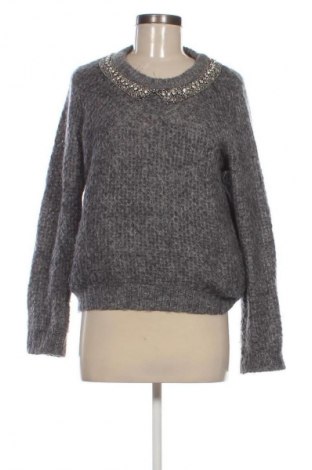 Női pulóver Jeff, Méret S, Szín Szürke, Ár 9 999 Ft