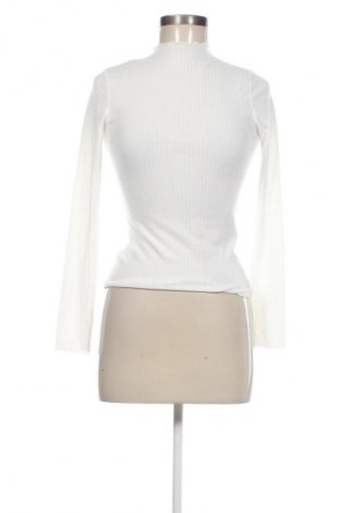 Pulover de femei ONLY, Mărime S, Culoare Alb, Preț 196,99 Lei