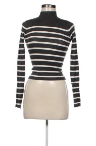 Дамски пуловер Pull&Bear, Размер XS, Цвят Многоцветен, Цена 21,99 лв.