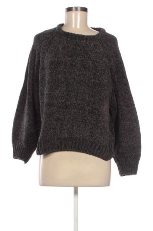 Dámský svetr Pull&Bear, Velikost S, Barva Šedá, Cena  366,00 Kč