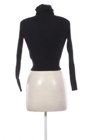 Dámský svetr Zara, Velikost M, Barva Černá, Cena  409,00 Kč