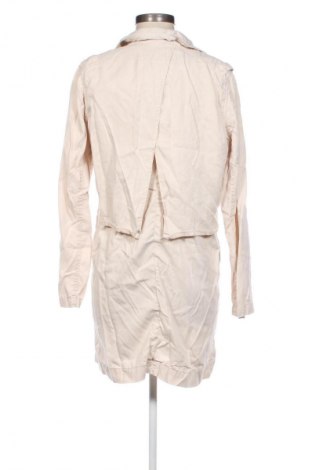 Dámský přechodný kabát  Betty & Co, Velikost M, Barva Béžová, Cena  1 911,00 Kč