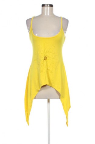 Дамски топ Bebe, Размер M, Цвят Жълт, Цена 26,99 лв.
