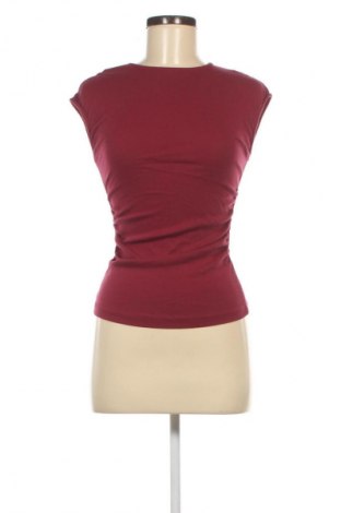 Dámský top Stradivarius, Velikost M, Barva Červená, Cena  367,00 Kč