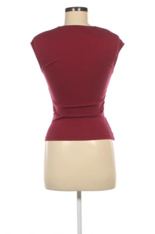 Dámský top Stradivarius, Velikost M, Barva Červená, Cena  367,00 Kč