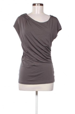 Дамски топ Unbranded, Размер M, Цвят Сив, Цена 28,88 лв.