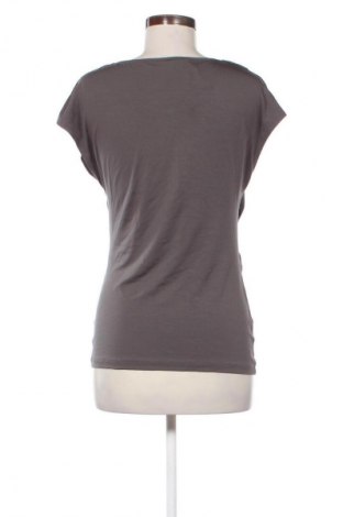 Дамски топ Unbranded, Размер M, Цвят Сив, Цена 28,88 лв.