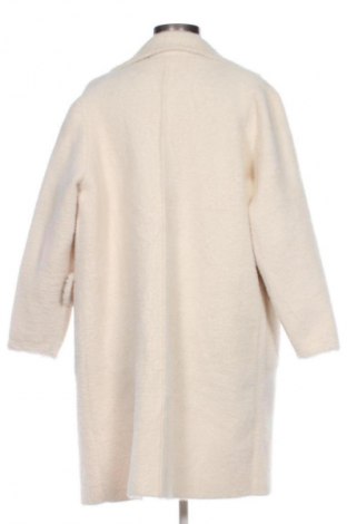 Дамско палто Unbranded, Размер M, Цвят Екрю, Цена 62,99 лв.